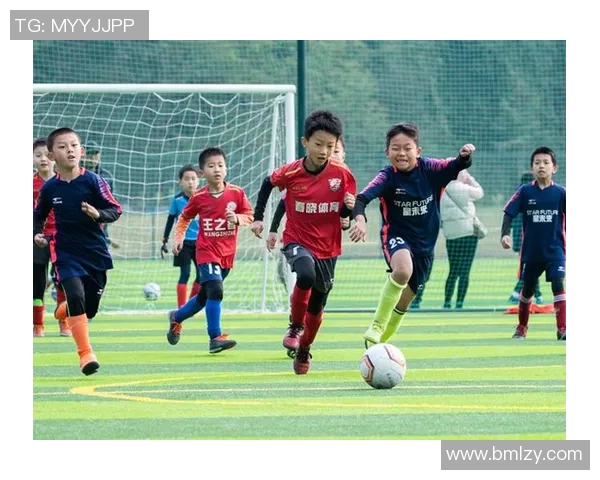 杭州足球队技艺揭秘:从战术到训练全方位解析足球的魅力与精神