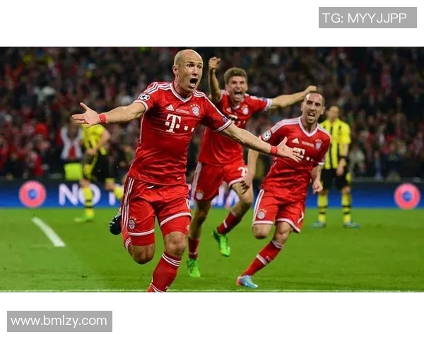 2003年欧冠经典对决皇马与曼联的巅峰对决回顾与分析 2003年欧冠经典对决皇马与曼联的巅峰对决回顾与分析