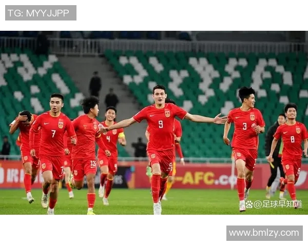 国足热身赛迎战伊拉克全力备战亚洲杯展现团队实力与战术调整 国足热身赛迎战伊拉克全力备战亚洲杯展现团队实力与战术调整